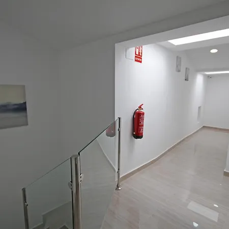 Esparteros 6, Estudios Lejlighed