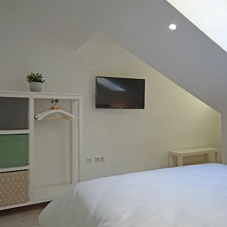 Esparteros 6, Estudios * Málaga